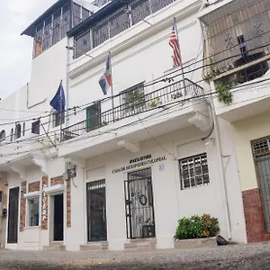 https://casa-de-huespedes-colonial.comcaribbean.com