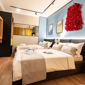 מלון דירות Emil Balaban Luxury