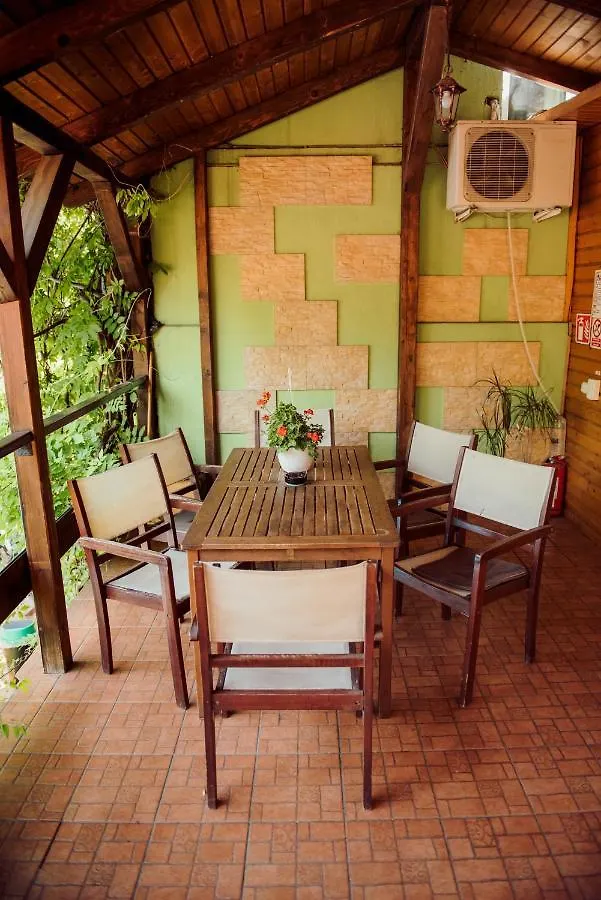 *** Pensionat Casa Mica Guesthouse Bukarest Rumänien