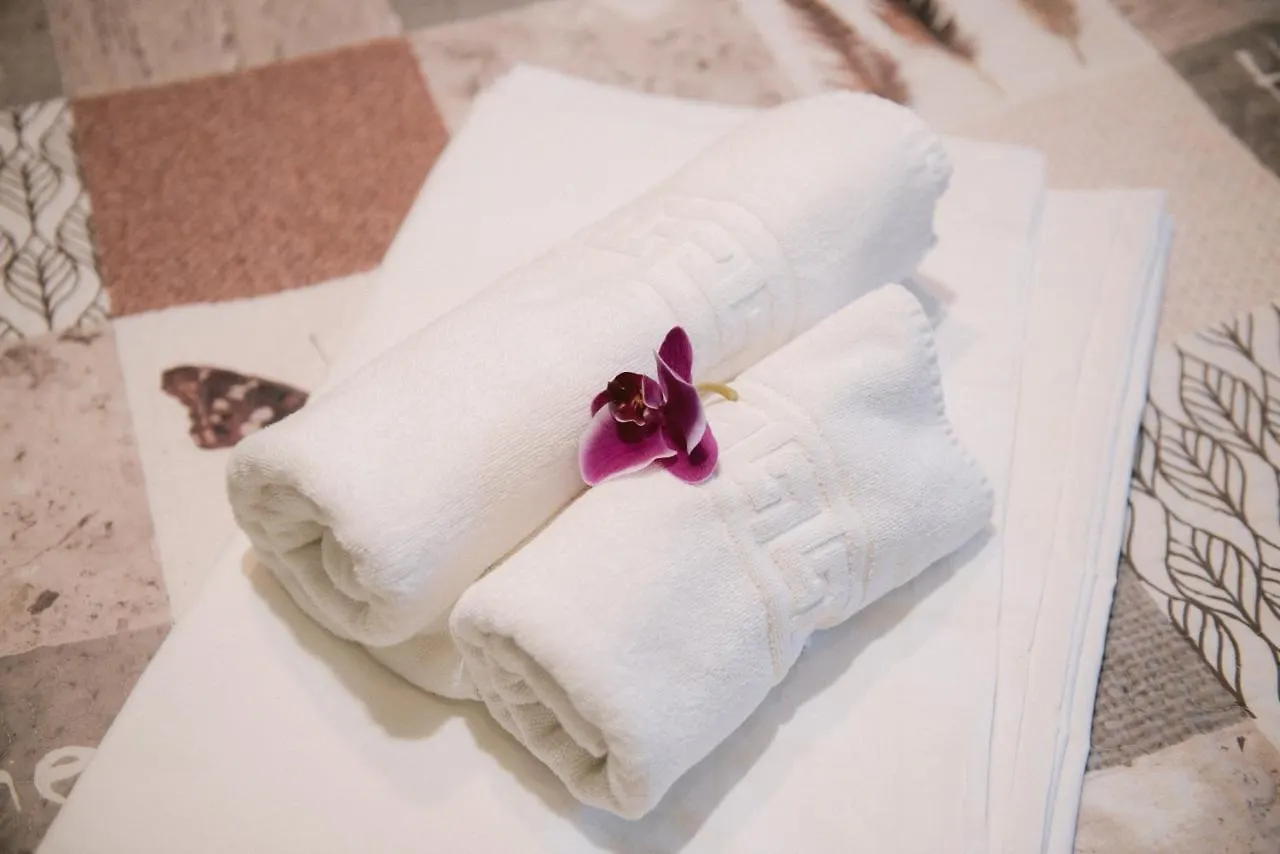 Casa Mica Guesthouse Bucharest 3*,