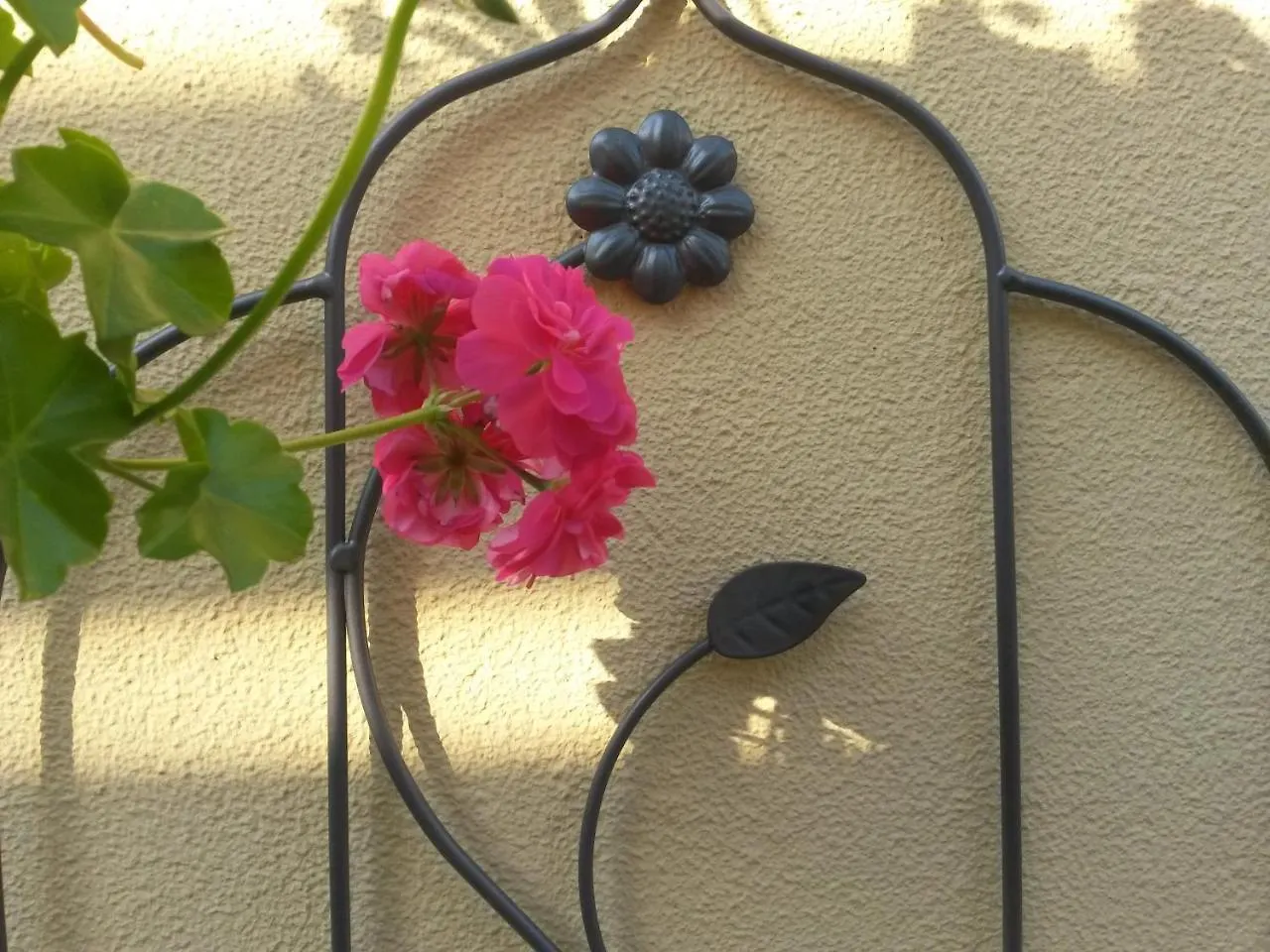 Casa Mica Guesthouse Bukarest 3*,